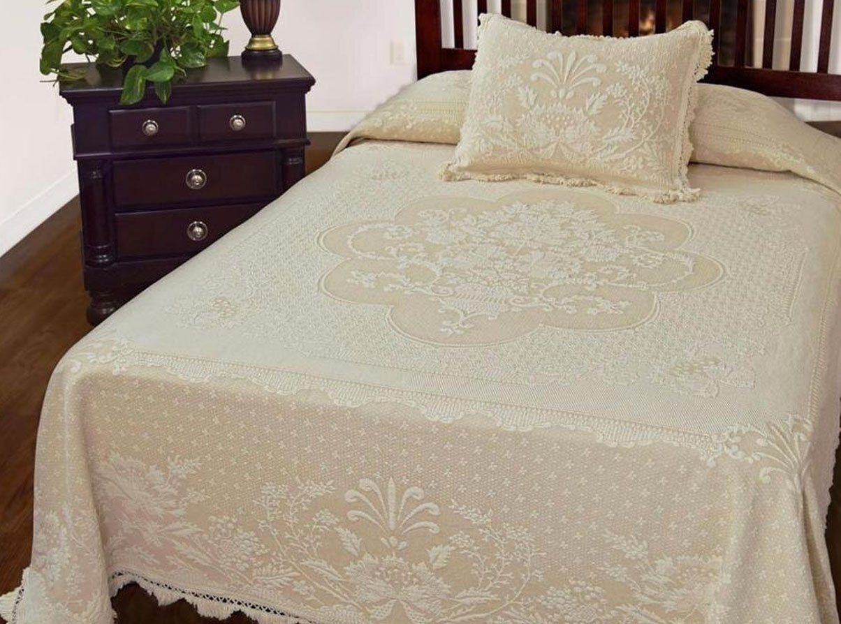 4 Bedspreads Made in USA Dave Burroughs
